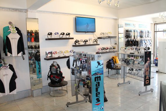 Phoenix divers dive shop